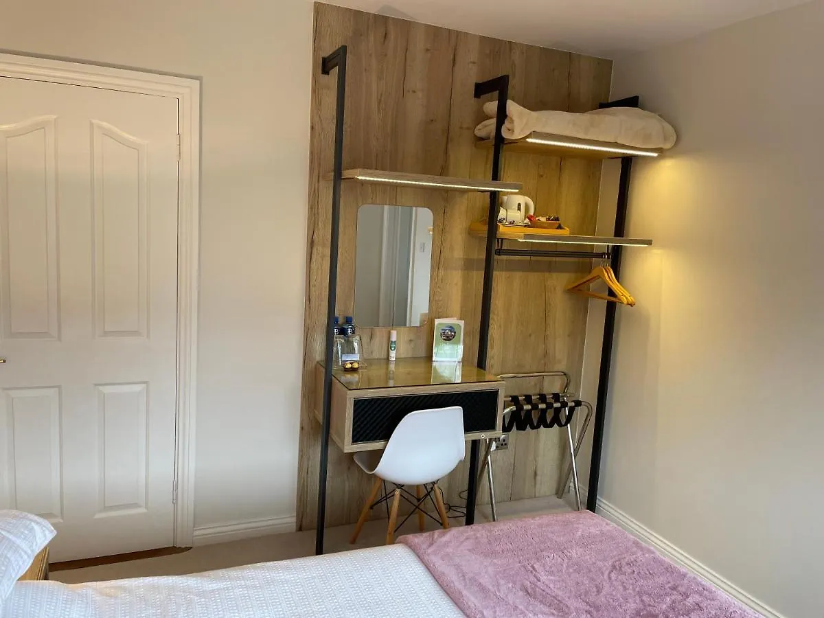 Bed and Breakfast The Wave Galway 0*,